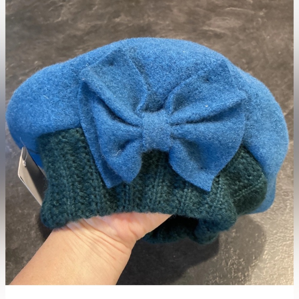 Women’s Forbusite blue wool cute beret hat - NWT